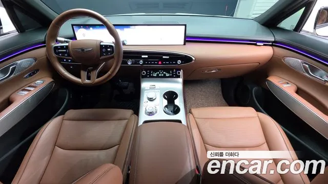 Genesis GV70 — Фото автомобиля 10
