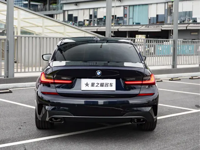 BMW 3 Series — Фото автомобиля 10