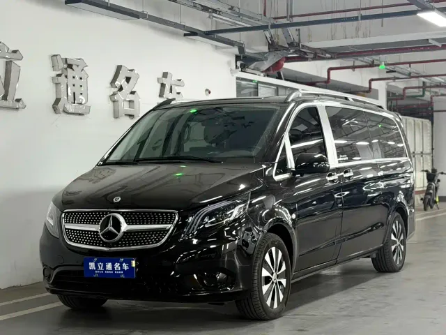 Фотография автомобиля — Mercedes-Benz Vito