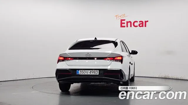 Hyundai AVANTE Новый Avante (CN7) — Фото автомобиля 4