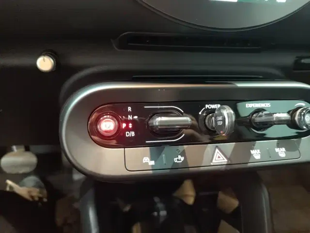 MINI Cooper — Фото автомобиля 13