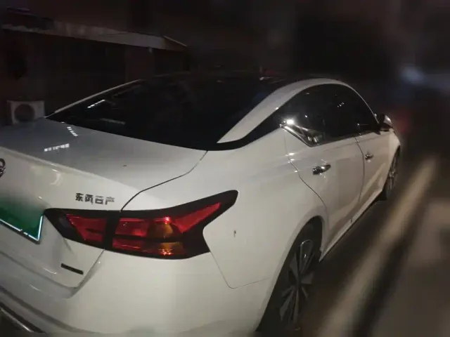 Nissan Teana — Фото автомобиля 6