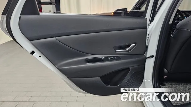 Hyundai Avante CN7 — Фото автомобиля 14