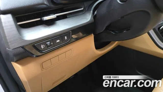 Kia Canival Carnival 4 поколение Дизель 11 мест Prestige — Фото автомобиля 15