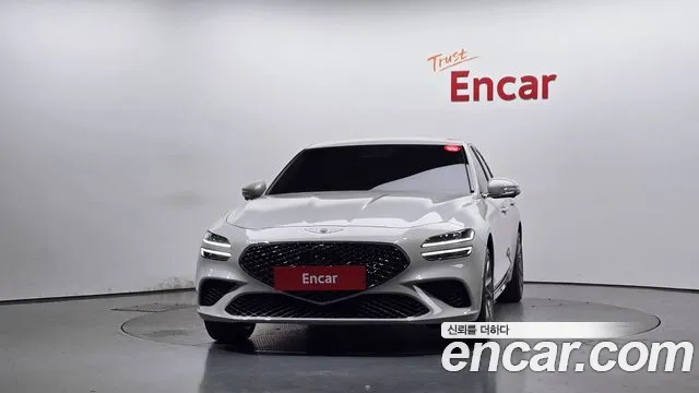 Genesis G70 New — Фото автомобиля 3