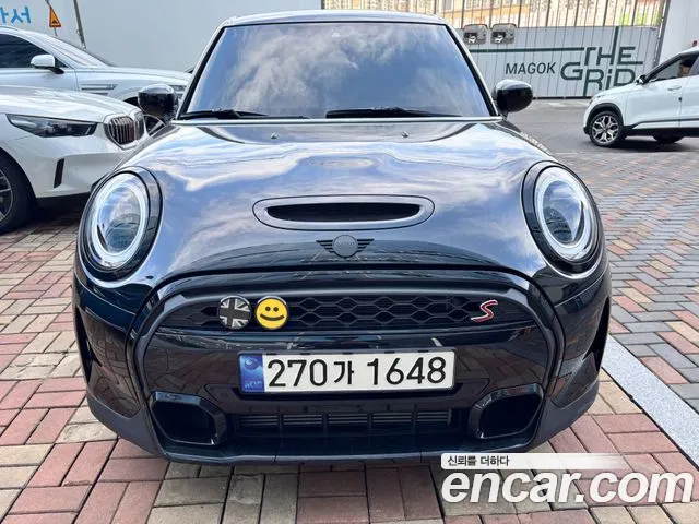 Фотография автомобиля — MINI Cooper