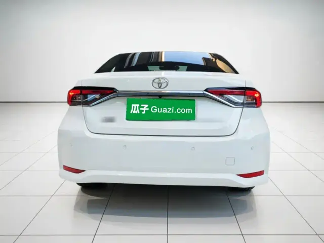 Toyota Corolla — Фото автомобиля 3