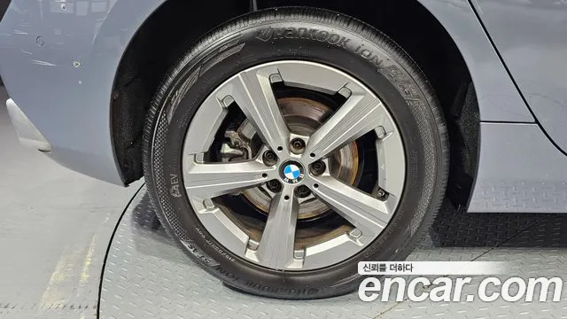 Фотография автомобиля — BMW 2-Series