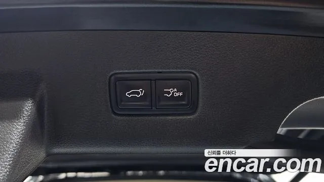 Kia Carnival Generation 4 — Фото автомобиля 28