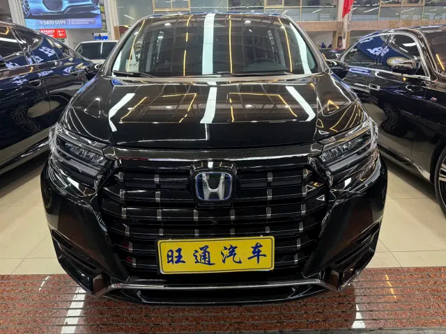Honda Elysion — Фото автомобиля 2