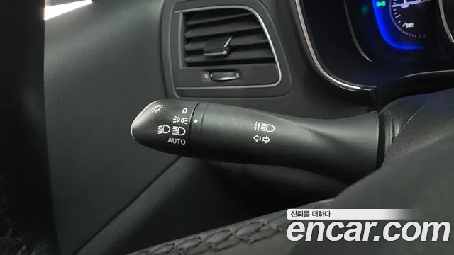 Renault-KoreaSamsung QM6 Новый QM6 2.0 GDe RE Signature 2WD — Фото автомобиля 27