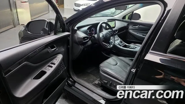 Hyundai Santafe — Фото автомобиля 10