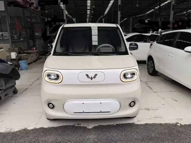 Wuling Motors Hongguang MINIEV 2024 3rd Generation 215km Youth Edition — Фото автомобиля 2