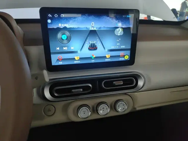 Wuling Hongguang Mini EV — Фото автомобиля 12