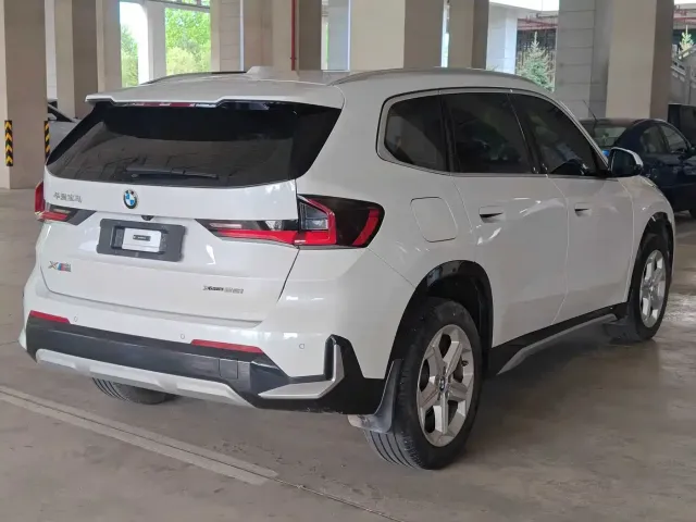 BMW X1 — Фото автомобиля 6