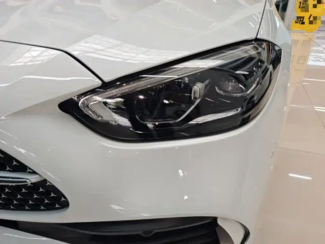 Mercedes-Benz C-Class — Фото автомобиля 23