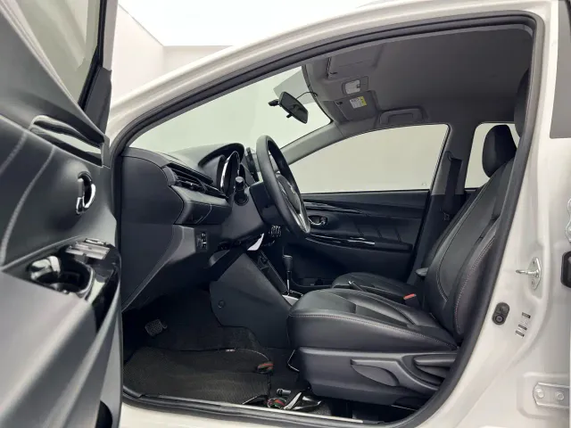 Toyota YARiS L Zhi Xuan — Фото автомобиля 20