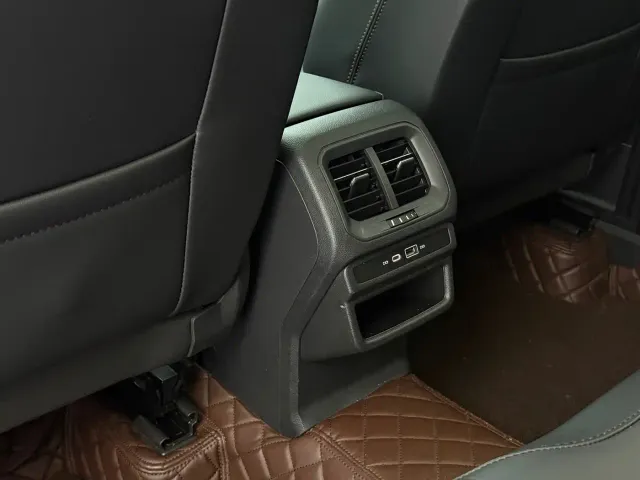 Volkswagen Tharu — Фото автомобиля 9