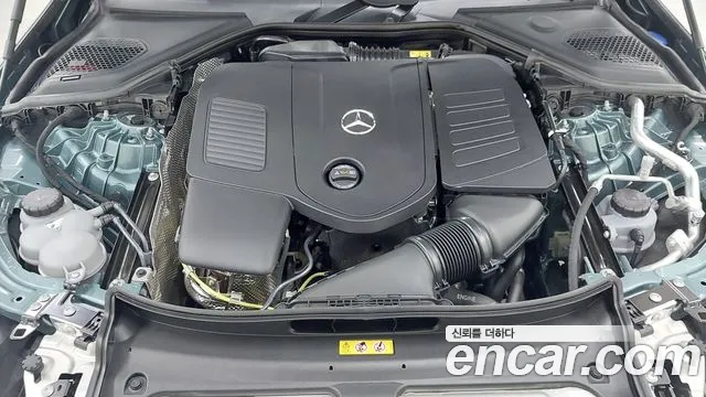 Mercedes-Benz E-Class — Фото автомобиля 6