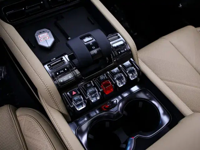 BYD FangChengBao Leopard 5 — Фото автомобиля 9