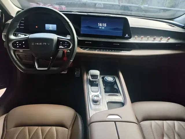 Chery Arrizo 8 — Фото автомобиля 5