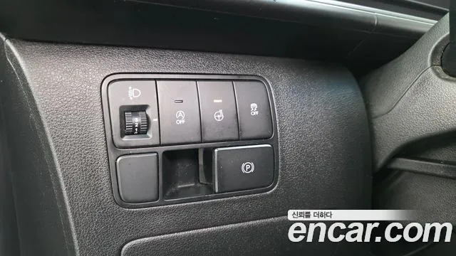 Hyundai Staria — Фото автомобиля 13