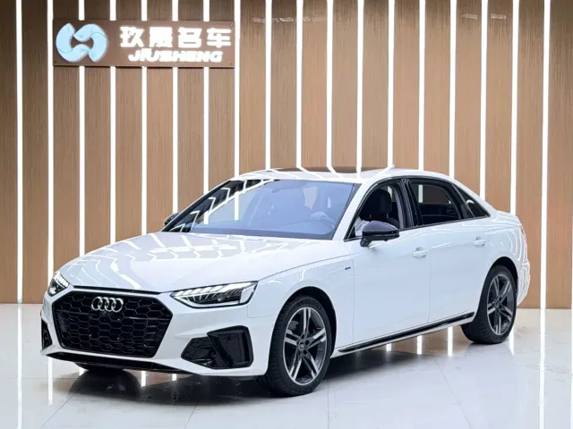 Фотография автомобиля — Audi A4L
