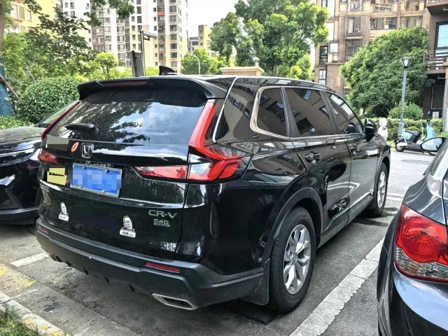 Honda CR-V — Фото автомобиля 4