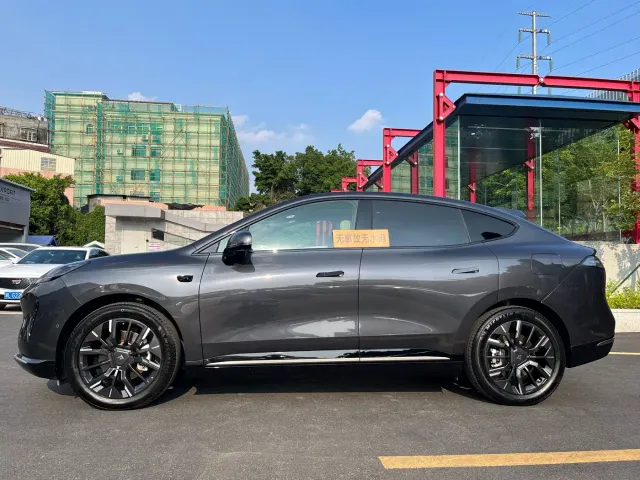 GAC Hyptec HT — Фото автомобиля 3