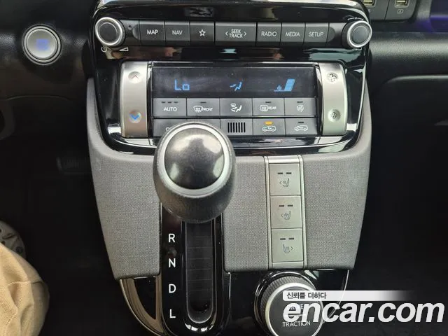 Hyundai Casper — Фото автомобиля 9