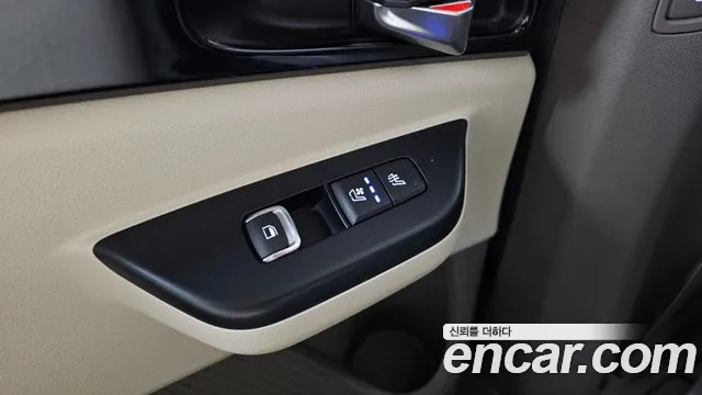 Kia Canival Carnival 4 поколение Дизель 9 мест Prestige — Фото автомобиля 27