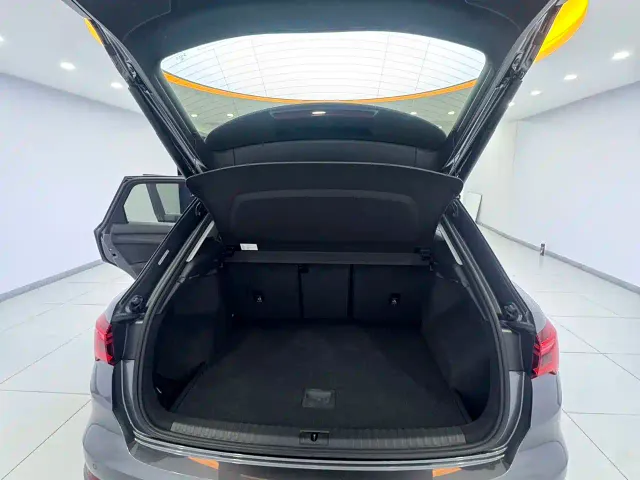 Audi Q3 — Фото автомобиля 7