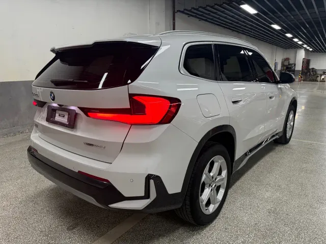BMW X1 — Фото автомобиля 14