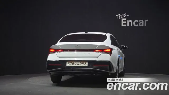 Hyundai AVANTE Новый Avante (CN7) — Фото автомобиля 4