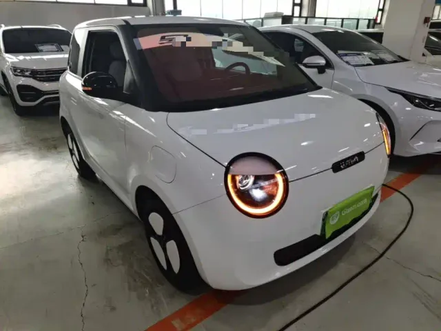 Changan Lumin — Фото автомобиля 3