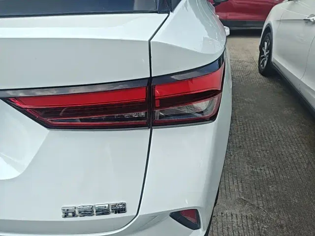 Wuling Xingchi — Фото автомобиля 7