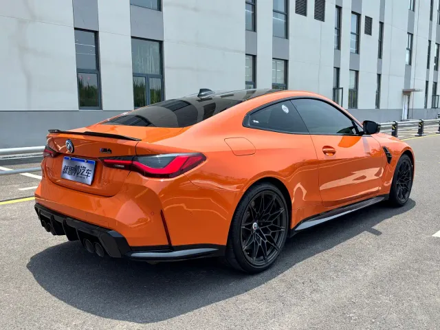 BMW M4 — Фото автомобиля 7