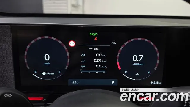 Hyundai Kona — Фото автомобиля 11