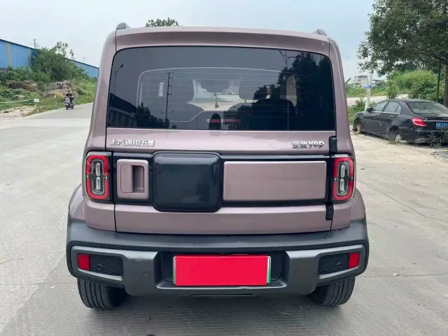 Baojun Yep — Фото автомобиля 8