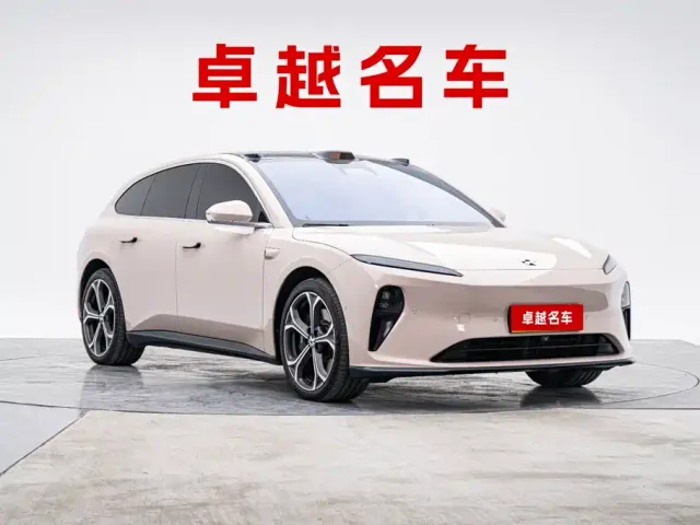 Nio ET5 Touring — Фото автомобиля 4