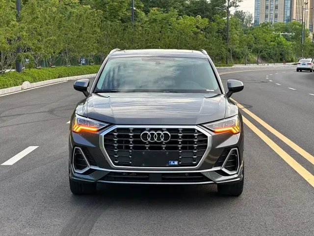 Audi Q3 — Фото автомобиля 2