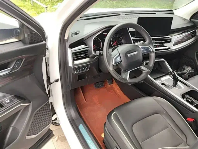 Haval H6 — Фото автомобиля 15