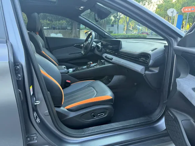 GAC Trumpchi Emkoo — Фото автомобиля 14