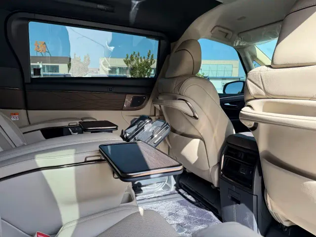 Toyota Alphard — Фото автомобиля 13