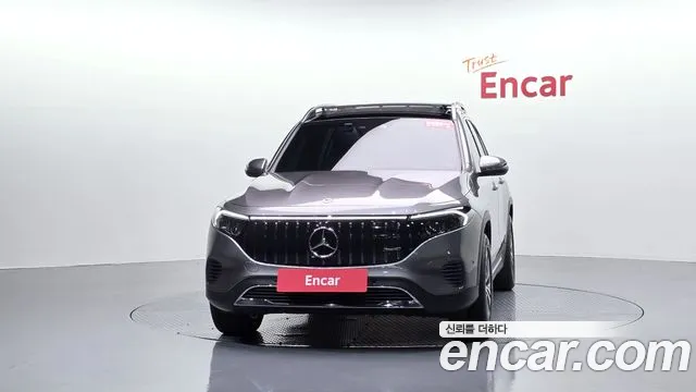 Mercedes-Benz EQB X243 — Фото автомобиля 3