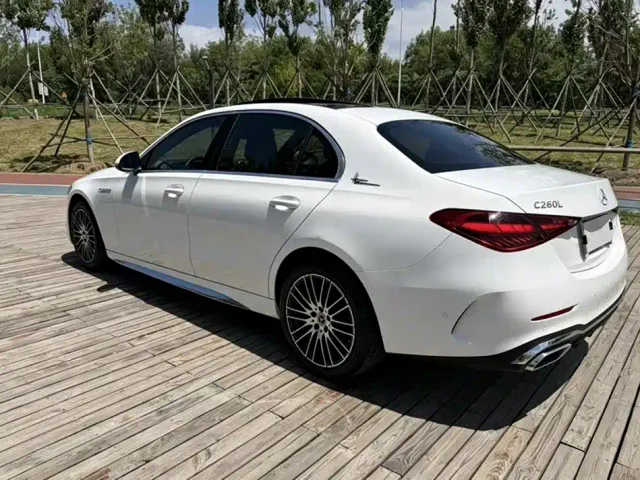 Mercedes-Benz C-Class — Фото автомобиля 7