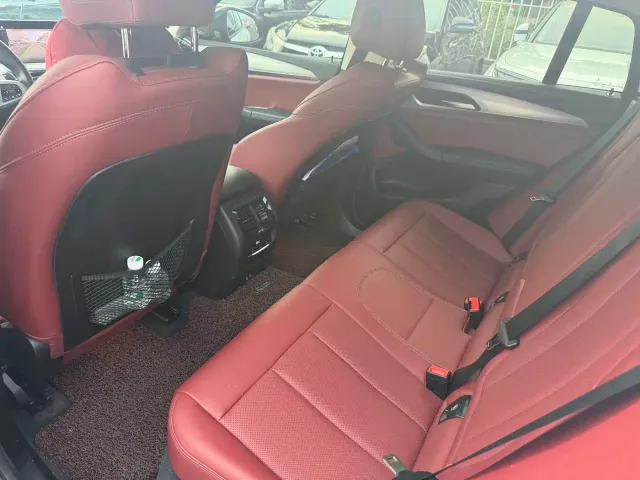 BMW X4 — Фото автомобиля 14