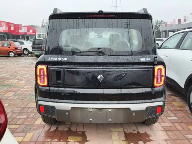 Baojun Yep Plus — Фото автомобиля 5
