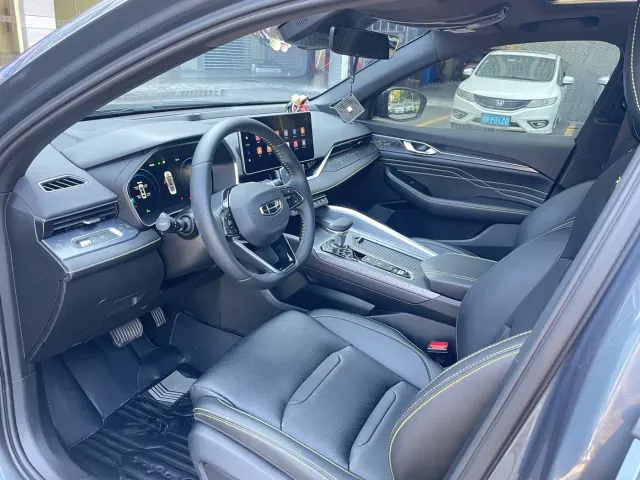 Geely Xingrui — Фото автомобиля 9