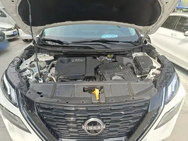 Nissan X-Trail — Фото автомобиля 15